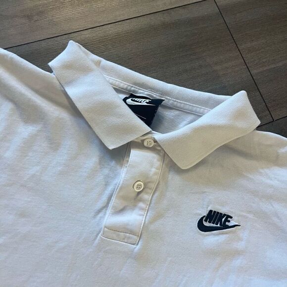 Nike White Casual Athletic Polo Shirt Men XL Bin C-39 - Picture 2 of 6